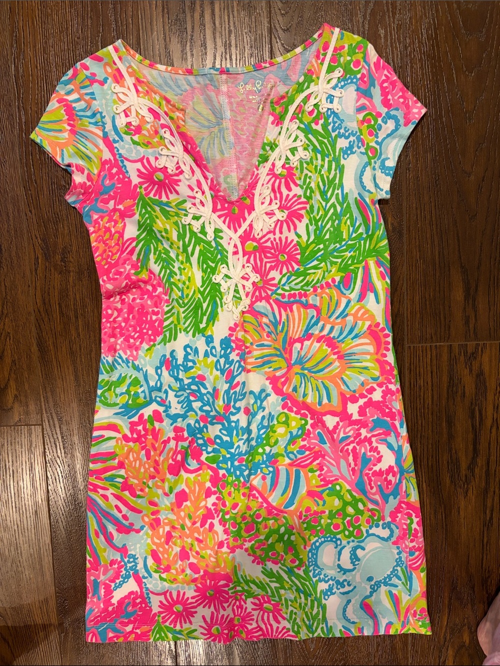 EUC Lilly Pulitzer Neon Floral T-Shirt Dress in Pink, Green & Blue